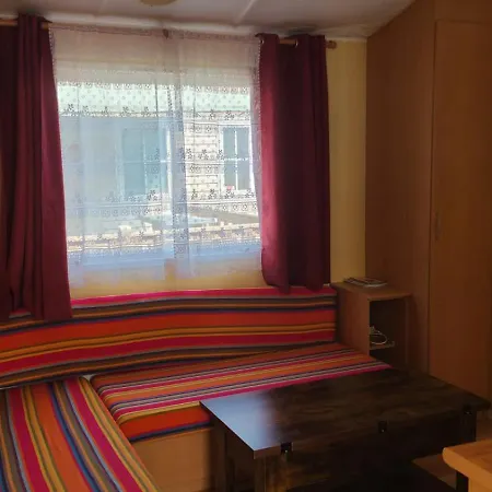 Mobil 4 Pers Campeggio *